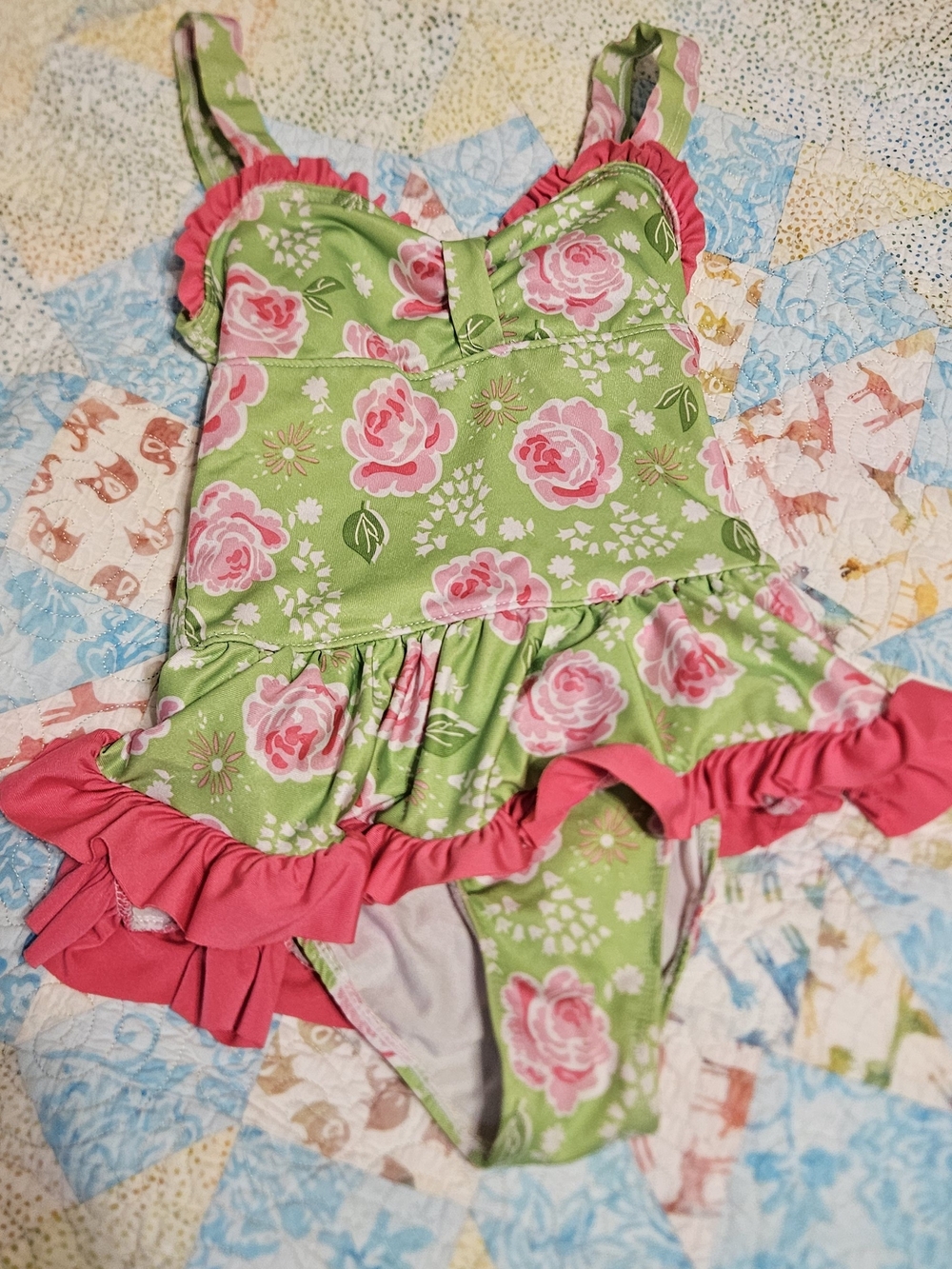 Penelope Mack Girls One-Piece Swimwear Size 6